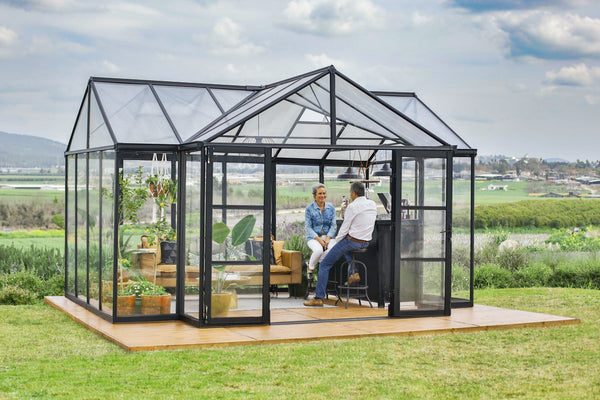 Horizon Polycarbonate Greenhouse